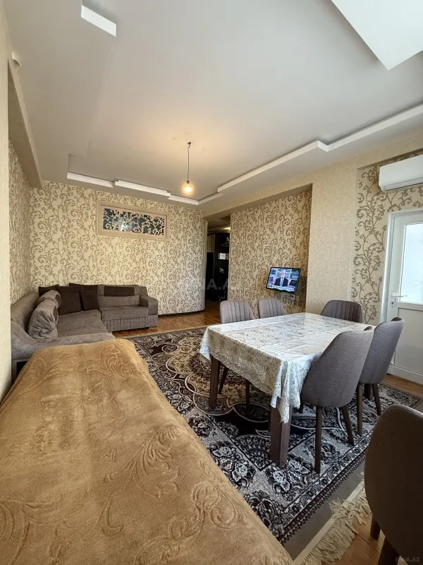 Satılır 2 otaqlı mənzil 65 m²