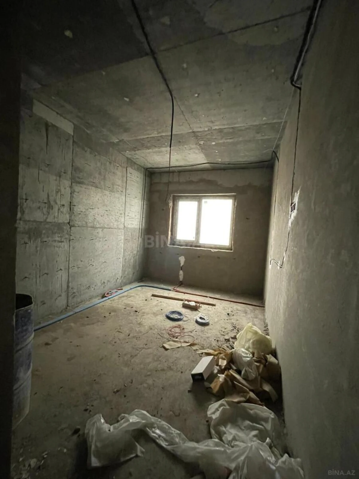 Satılır 3 otaqlı mənzil 157 m²