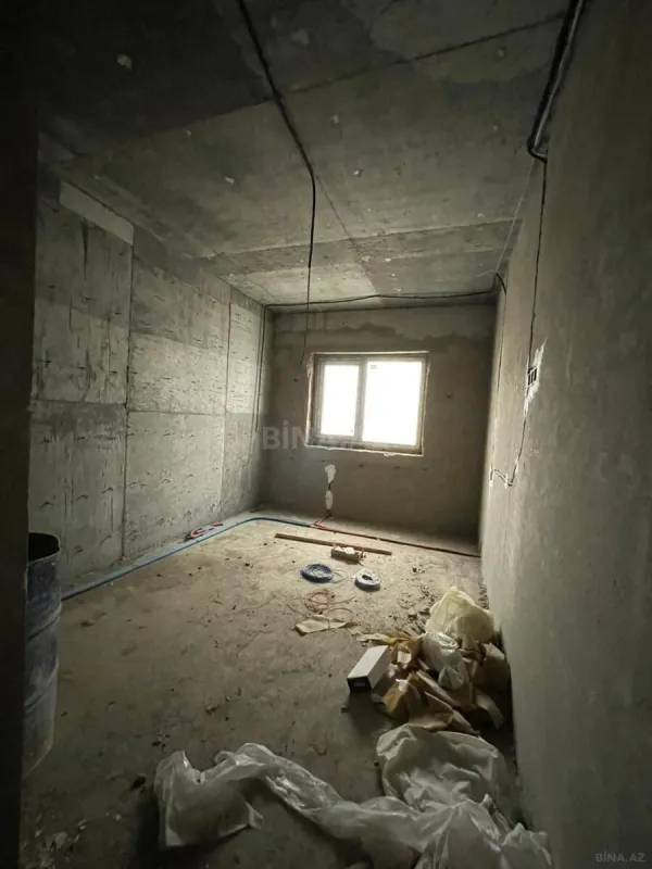 Satılır 3 otaqlı mənzil 157 m²