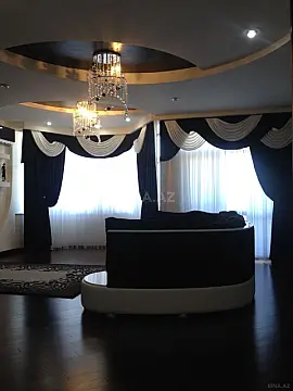 Satılır 3 otaqlı mənzil 160 m² — Bakı 3 otaq 160.00 m²