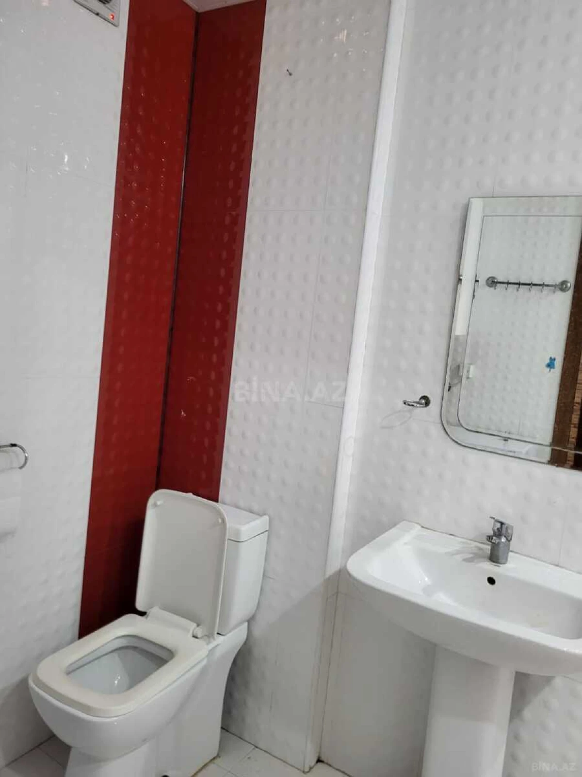 Satılır 2 otaqlı mənzil 58 m²