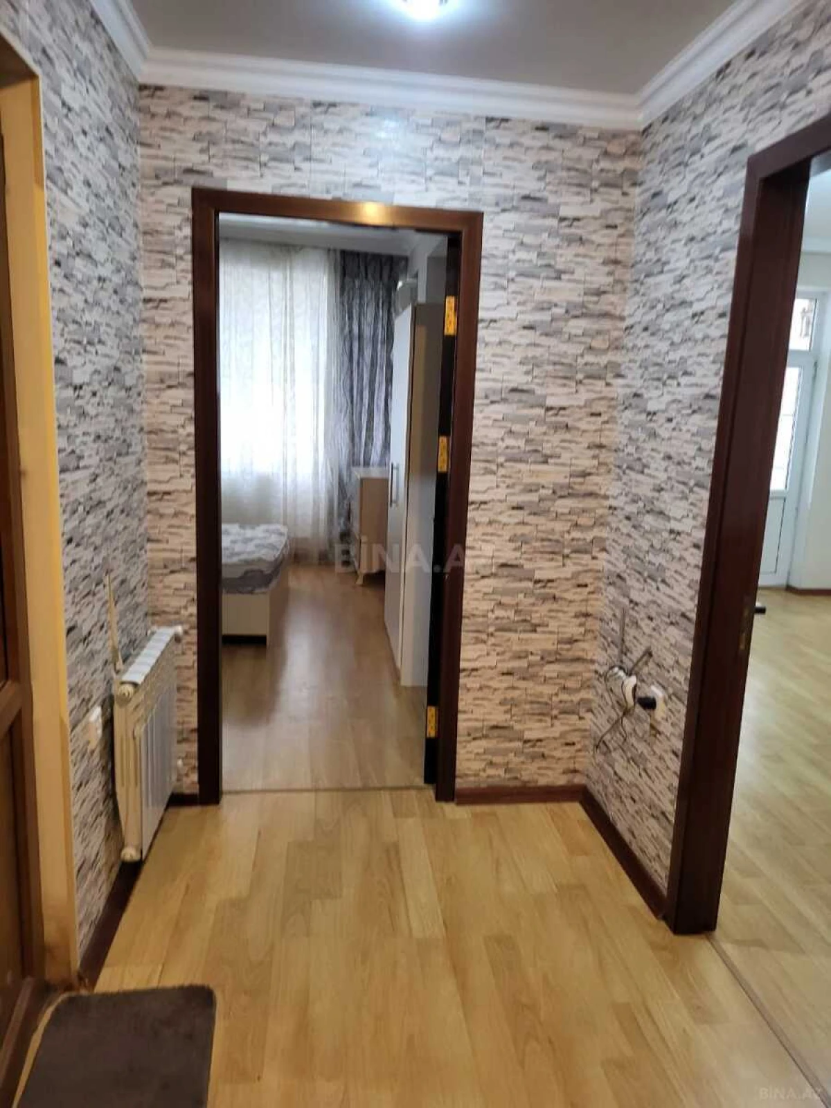 Satılır 2 otaqlı mənzil 58 m²