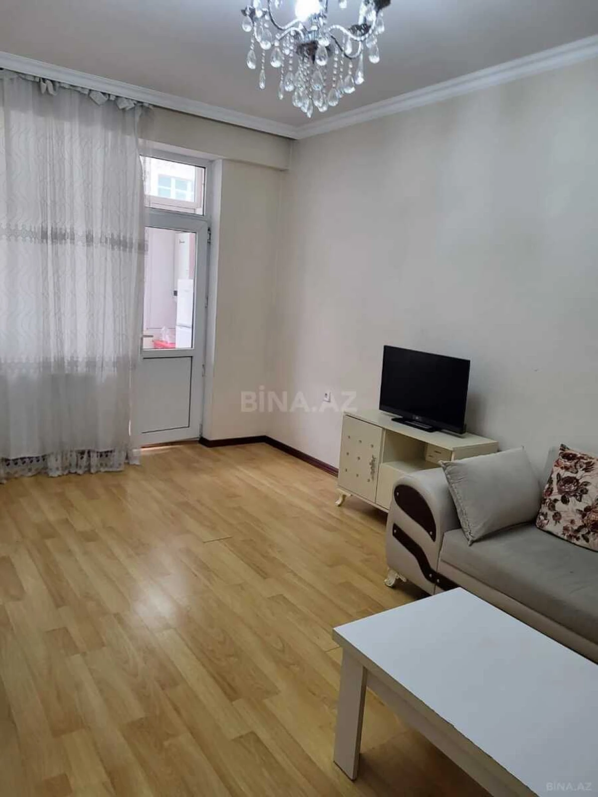 Satılır 2 otaqlı mənzil 58 m²