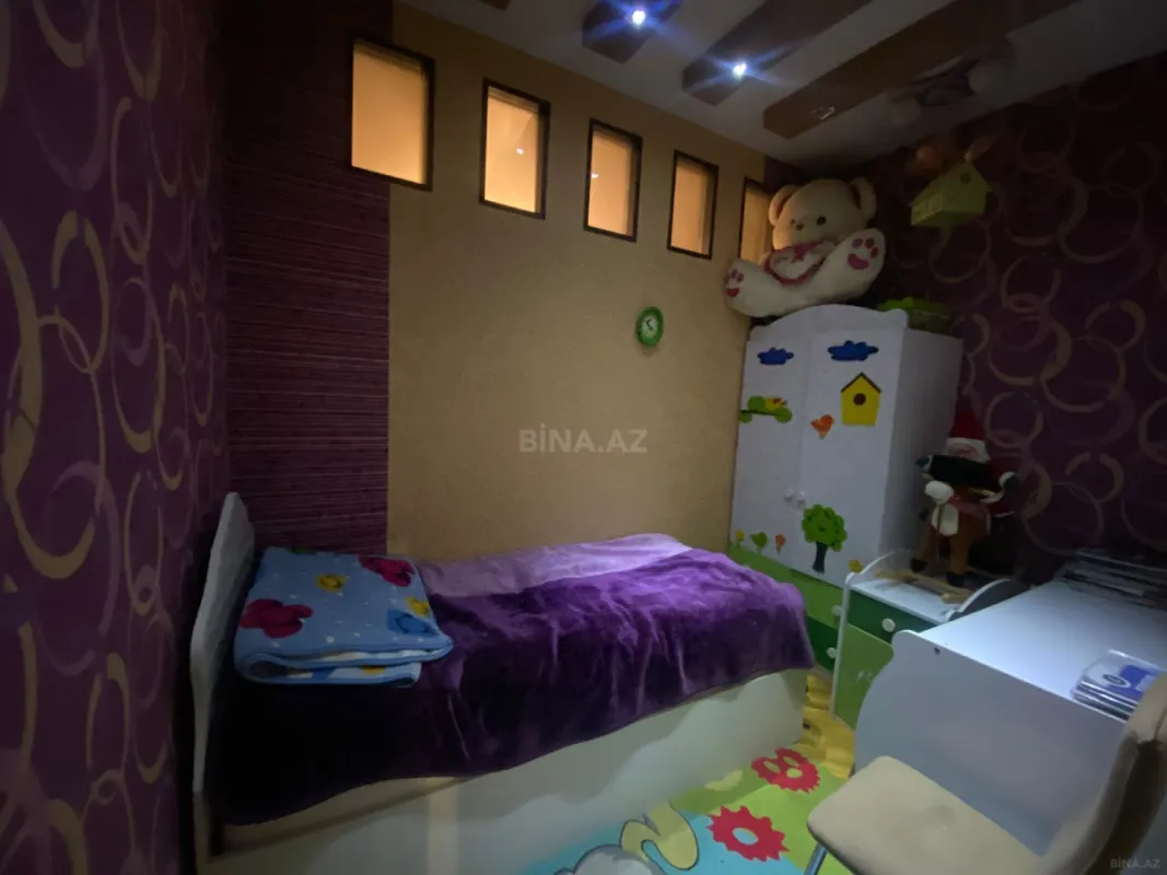 Satılır 3 otaqlı mənzil 92 m²