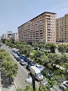 Satılır 3 otaqlı mənzil 100 m²