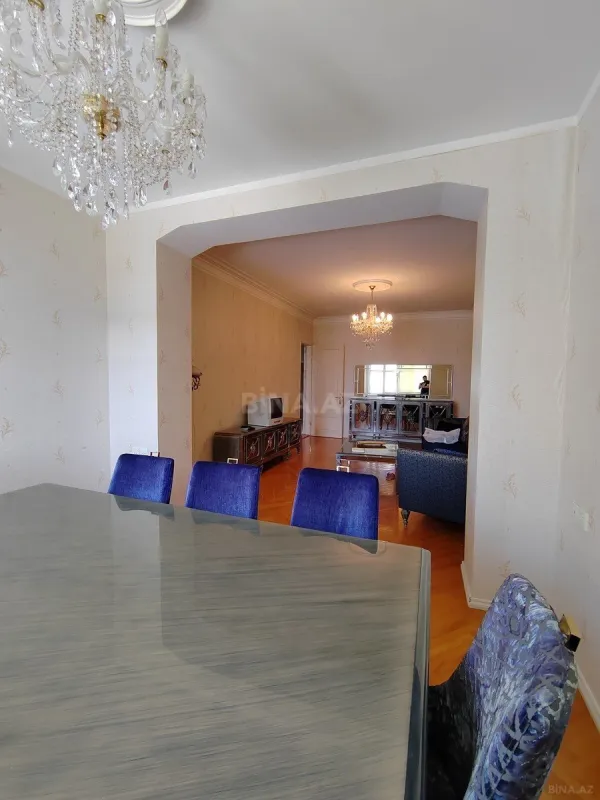 Satılır 3 otaqlı mənzil 100 m²