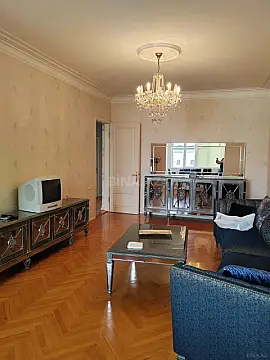 Satılır 3 otaqlı mənzil 100 m²