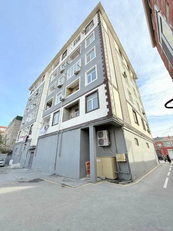 Satılır 1 otaqlı mənzil 38 m²
