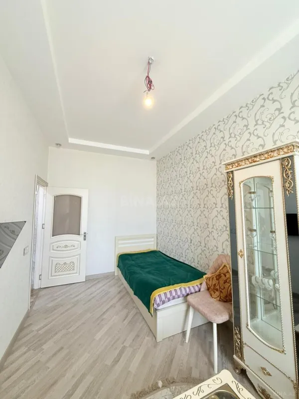 Satılır 1 otaqlı mənzil 38 m²