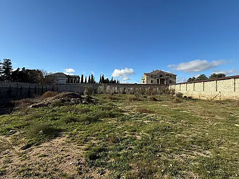 Satılır torpaq sahəsi 40 m²