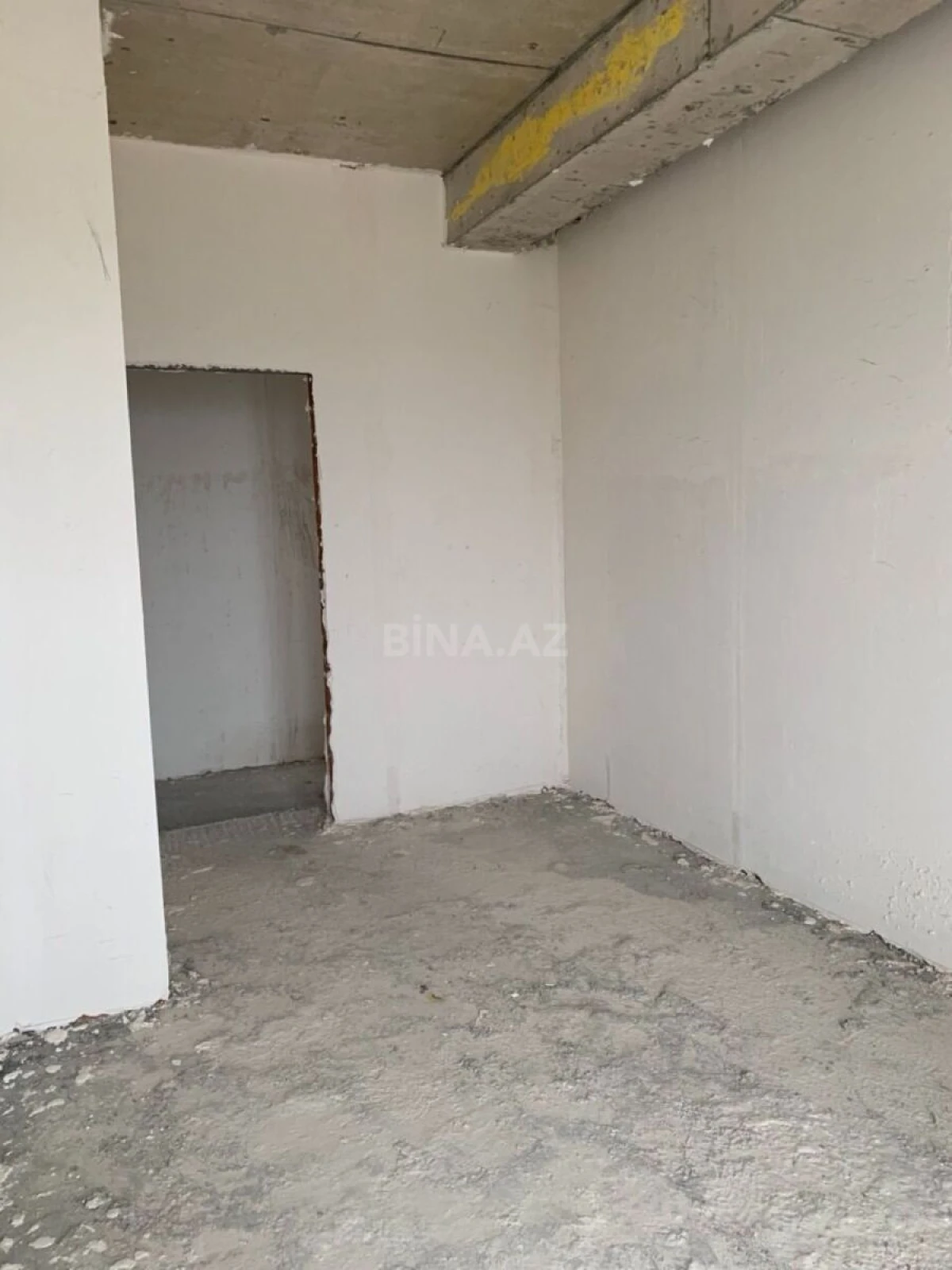 Satılır 3 otaqlı mənzil 120 m²