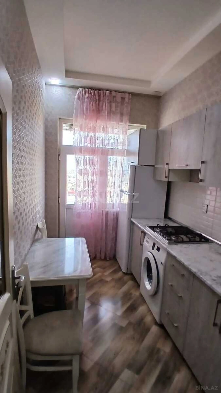 Satılır 1 otaqlı mənzil 37 m²
