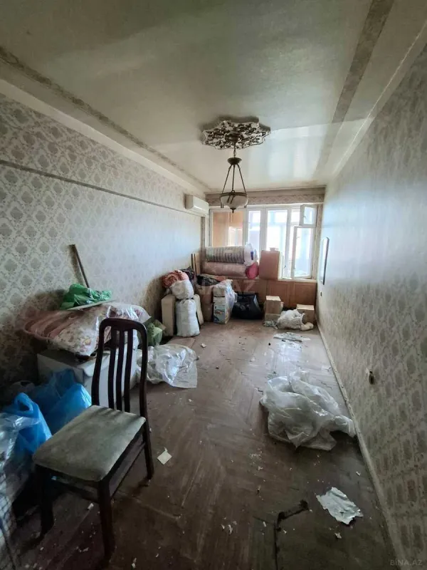 Satılır 2 otaqlı mənzil 80 m²