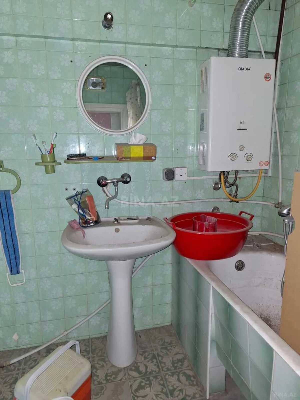 Satılır 2 otaqlı mənzil 80 m²