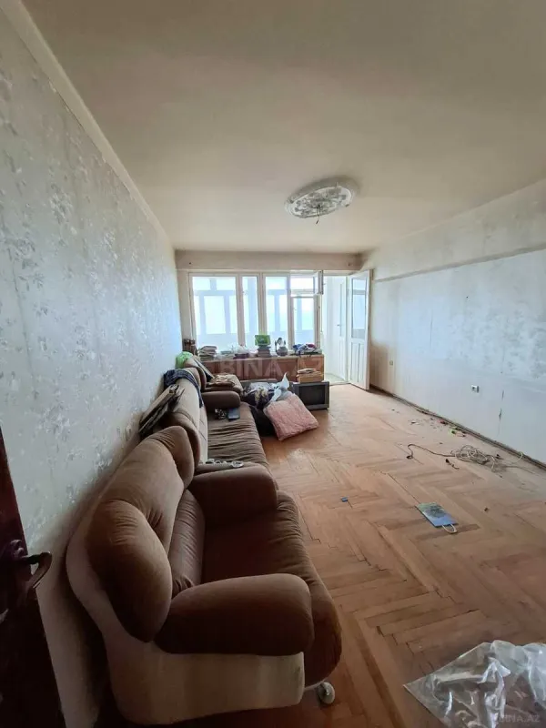 Satılır 2 otaqlı mənzil 80 m²