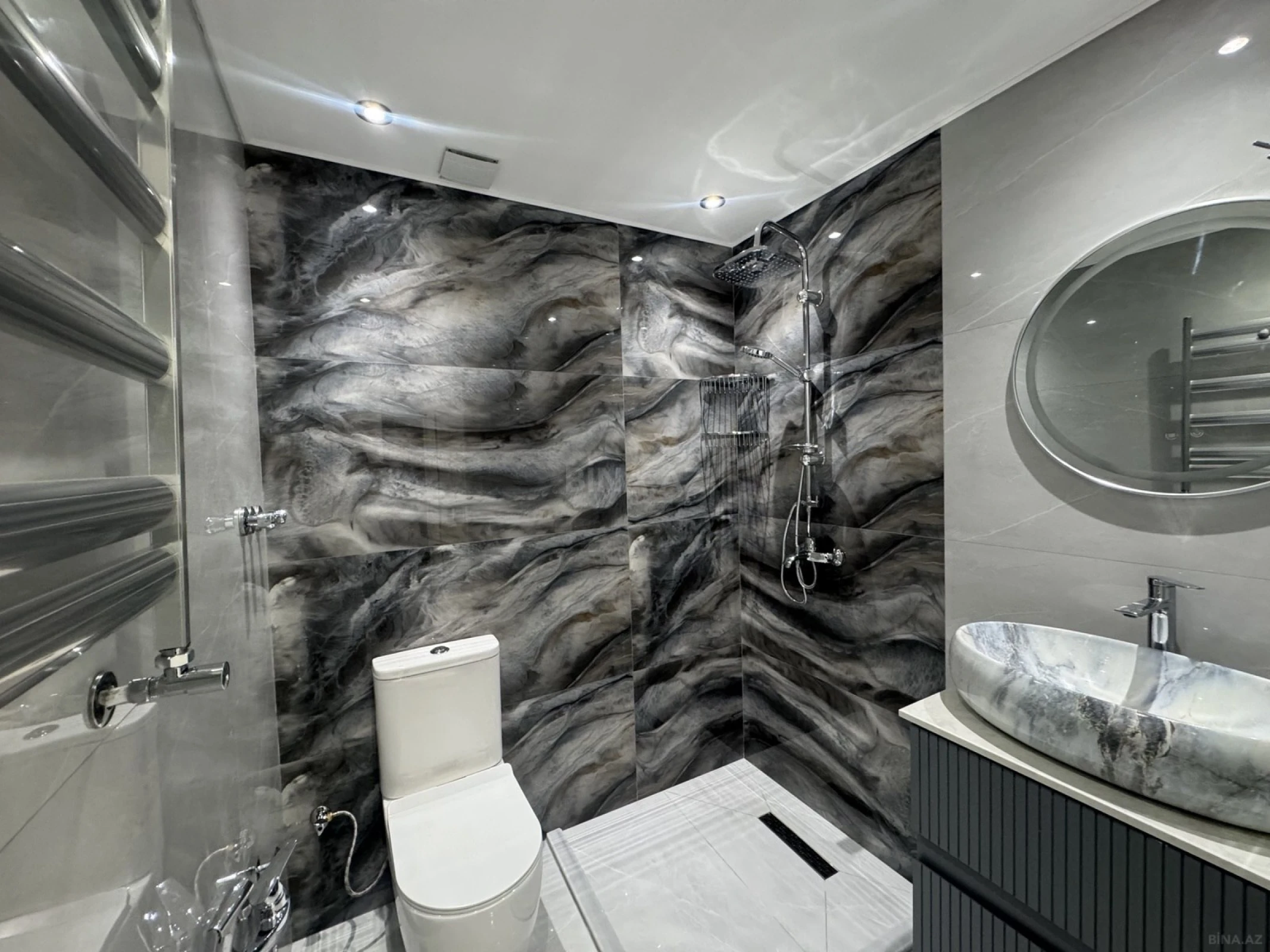 Satılır 2 otaqlı mənzil 45 m²