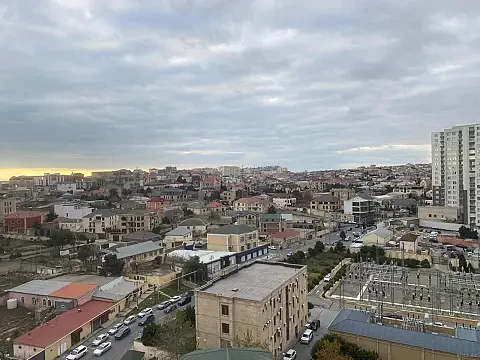 Satılır 3 otaqlı mənzil 158.4 m²