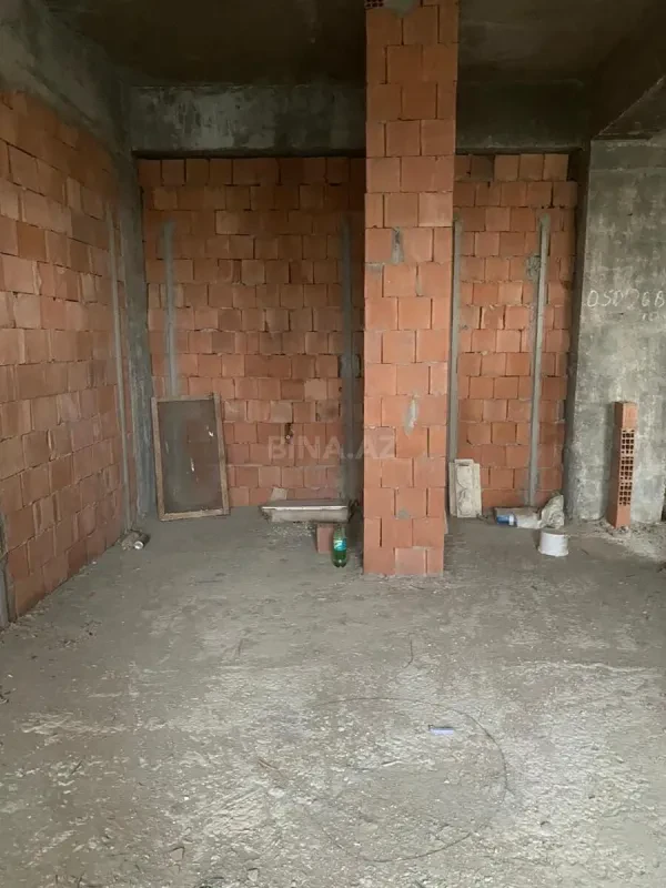 Satılır 3 otaqlı mənzil 158.4 m²