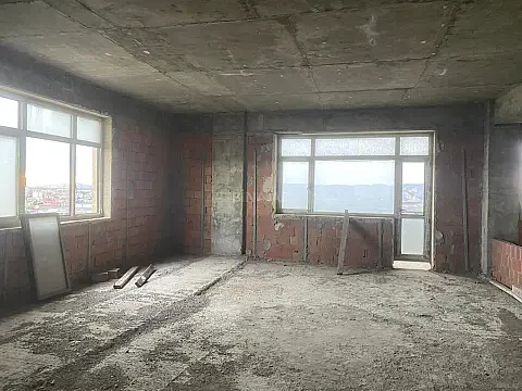 Satılır 3 otaqlı mənzil 158.4 m²