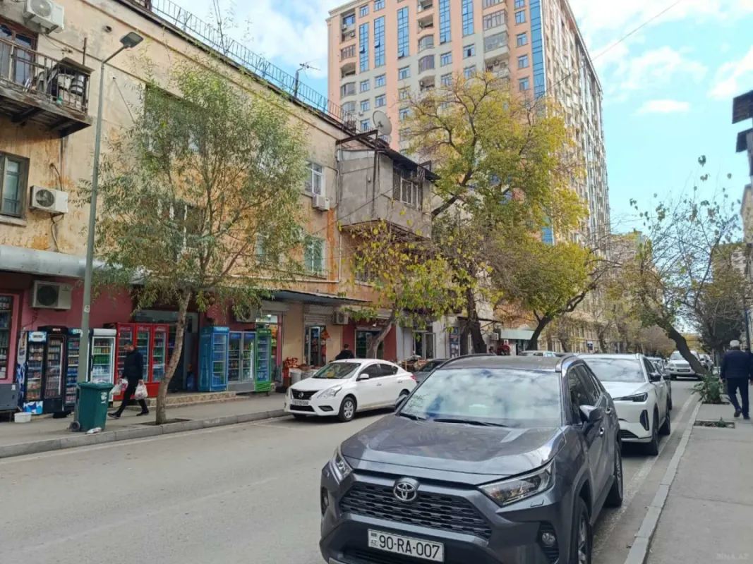 Satılır 2 otaqlı mənzil 45 m²