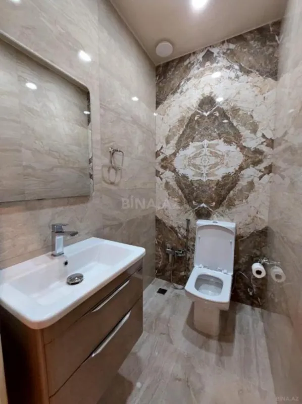 Kirayə verilir 3 otaqlı mənzil 132 m²