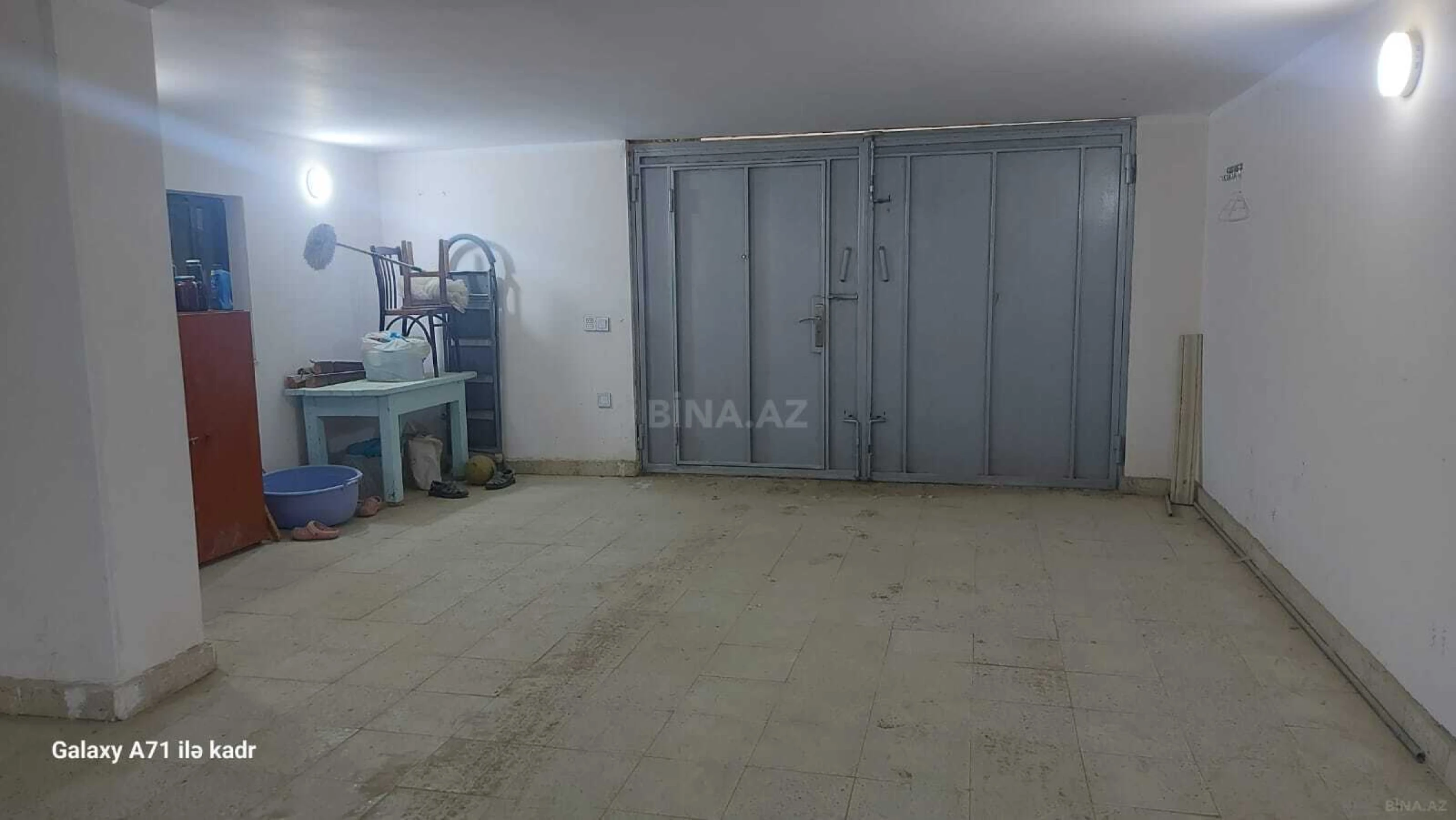 Satılır 4 otaqlı həyət evi 200 m²