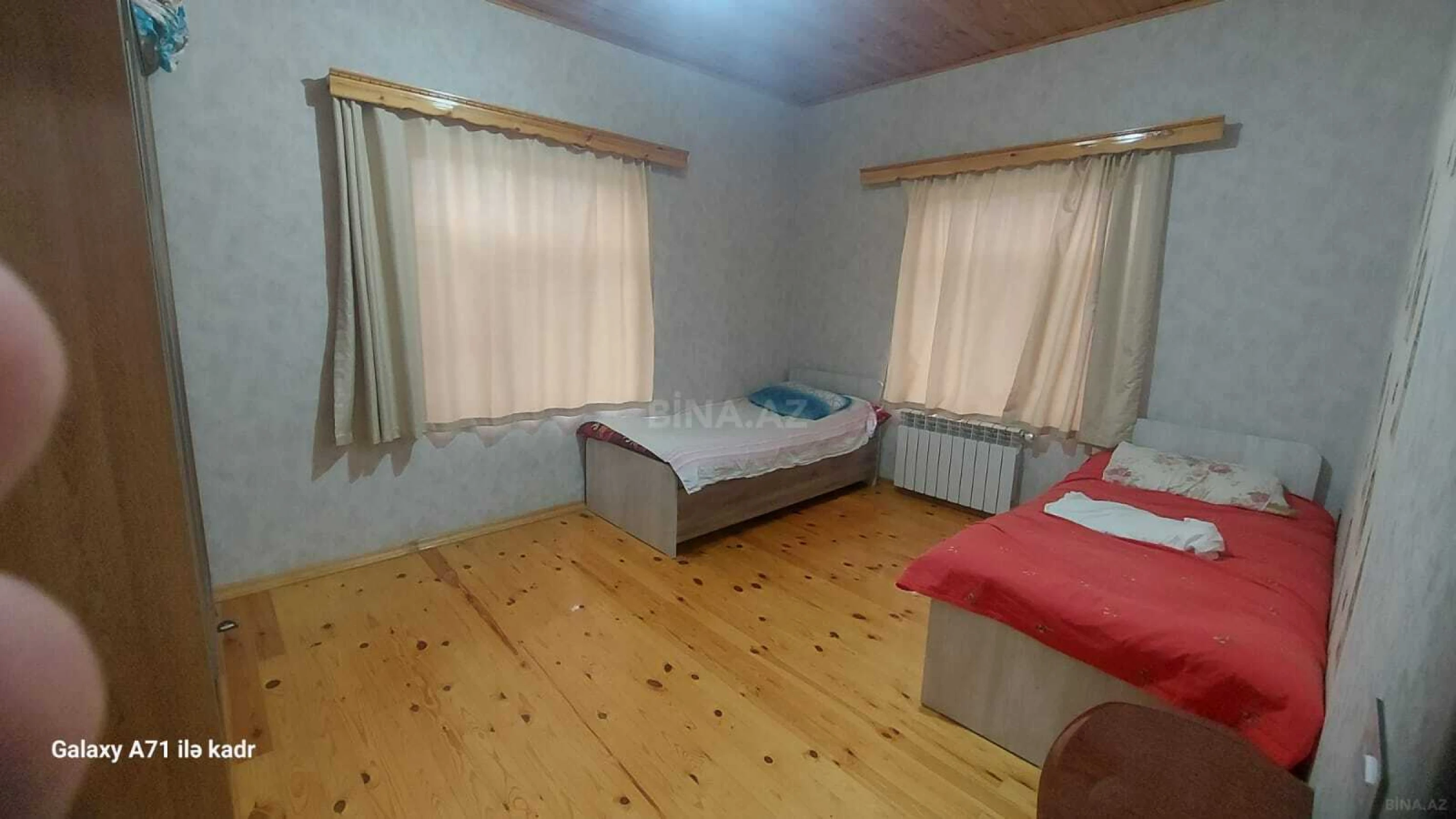 Satılır 4 otaqlı həyət evi 200 m²