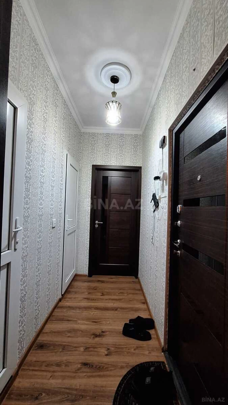 Satılır 2 otaqlı mənzil 74 m²