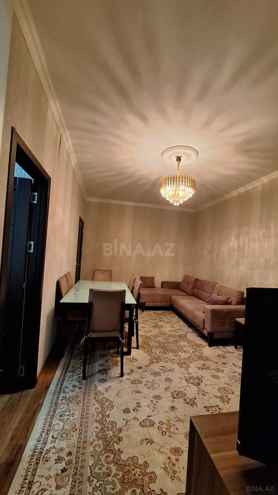 Satılır 2 otaqlı mənzil 74 m²