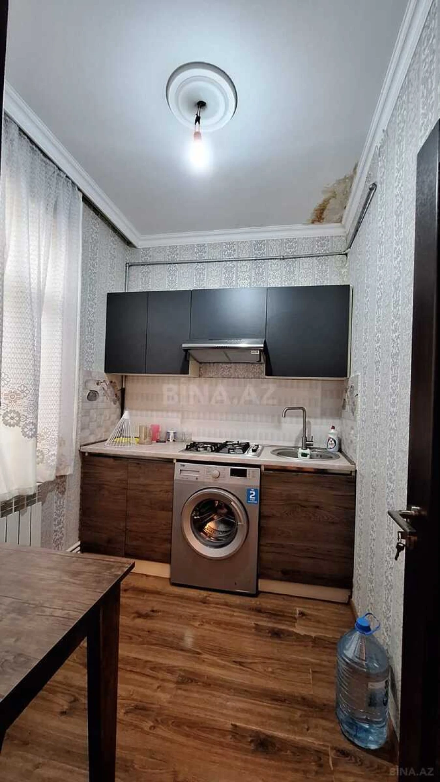 Satılır 2 otaqlı mənzil 74 m²