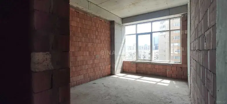 Satılır 2 otaqlı mənzil 94 m²
