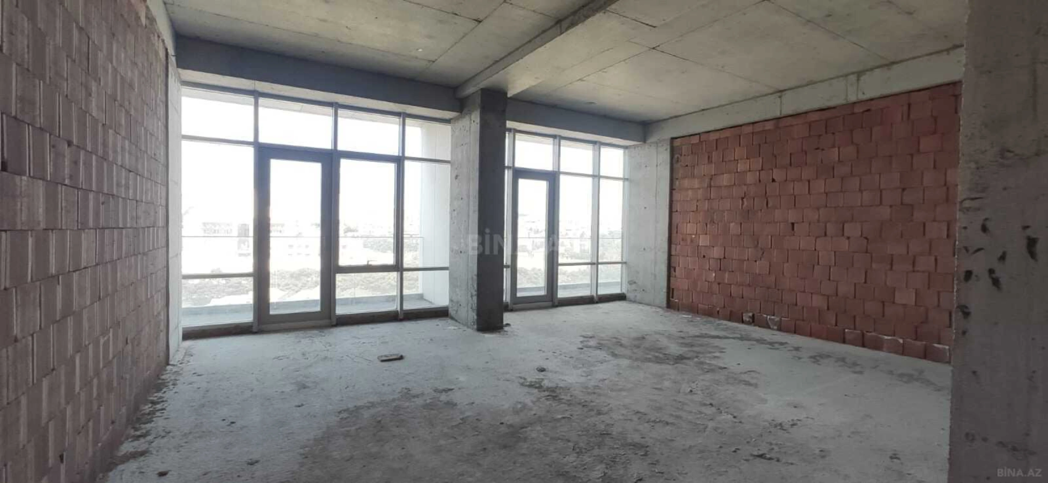 Satılır 2 otaqlı mənzil 94 m²