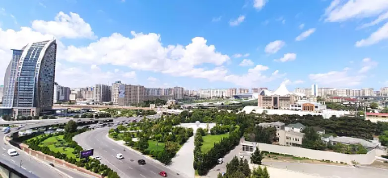 Satılır 2 otaqlı mənzil 94 m²