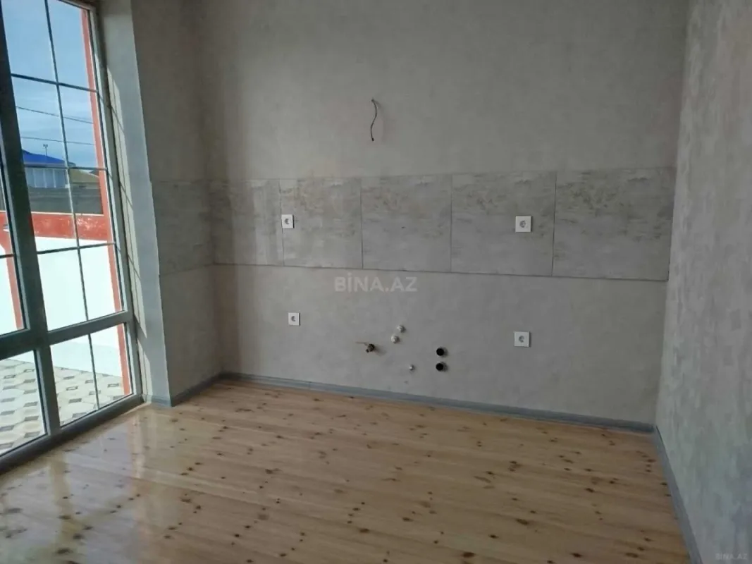 Satılır 4 otaqlı həyət evi 108 m²
