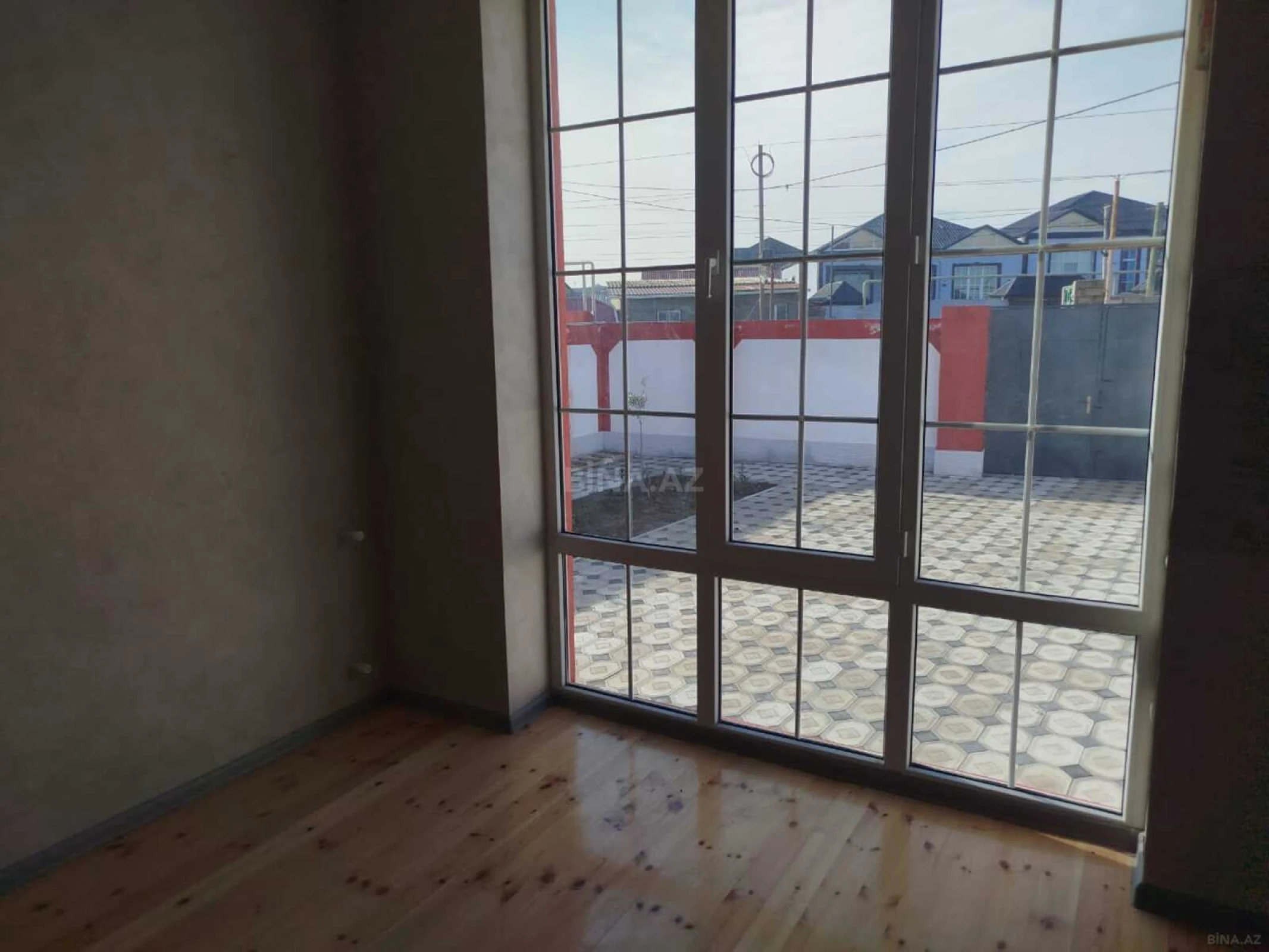 Satılır 4 otaqlı həyət evi 108 m²