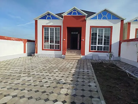 Satılır 4 otaqlı həyət evi 108 m² — Bakı, Novxanı 4 otaq 108.00 m²