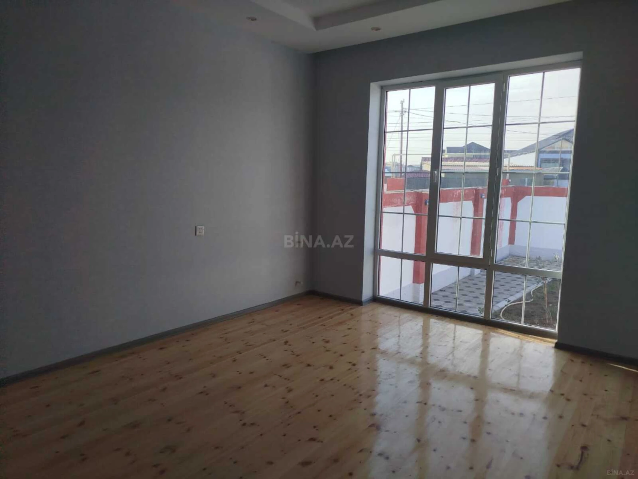 Satılır 4 otaqlı həyət evi 108 m²