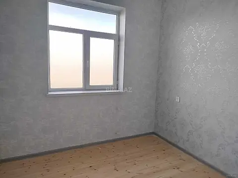 Satılır 4 otaqlı həyət evi 108 m²