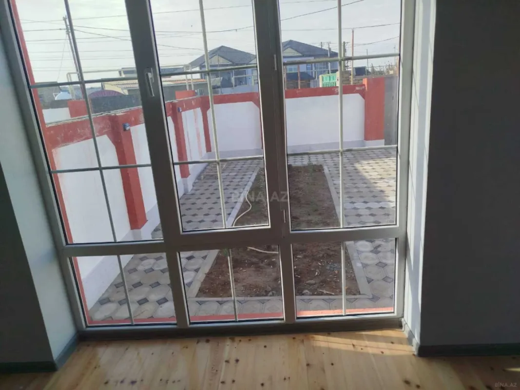 Satılır 4 otaqlı həyət evi 108 m²