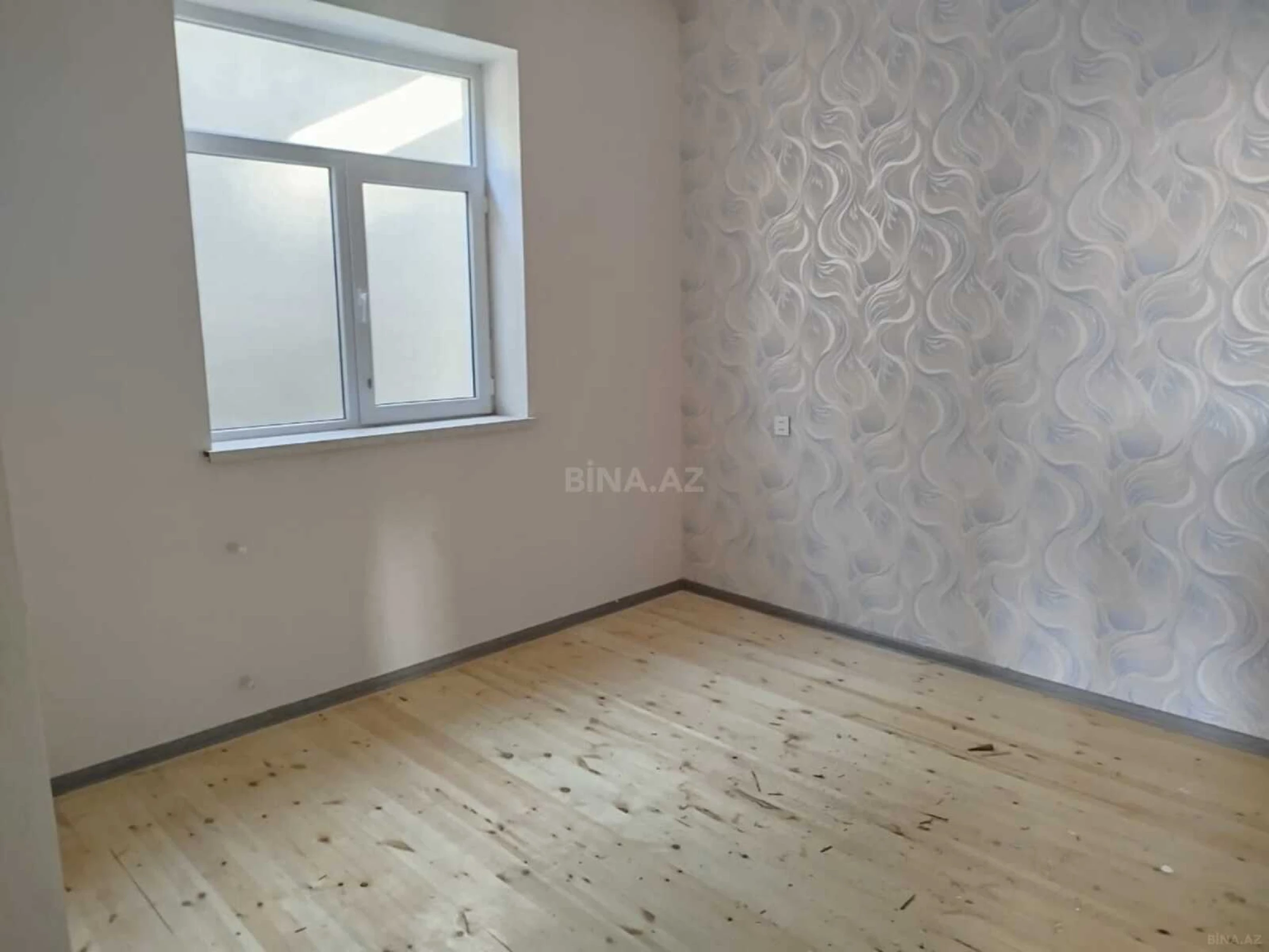 Satılır 4 otaqlı həyət evi 108 m²