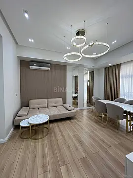 Kirayə verilir 3 otaqlı mənzil 130 m²