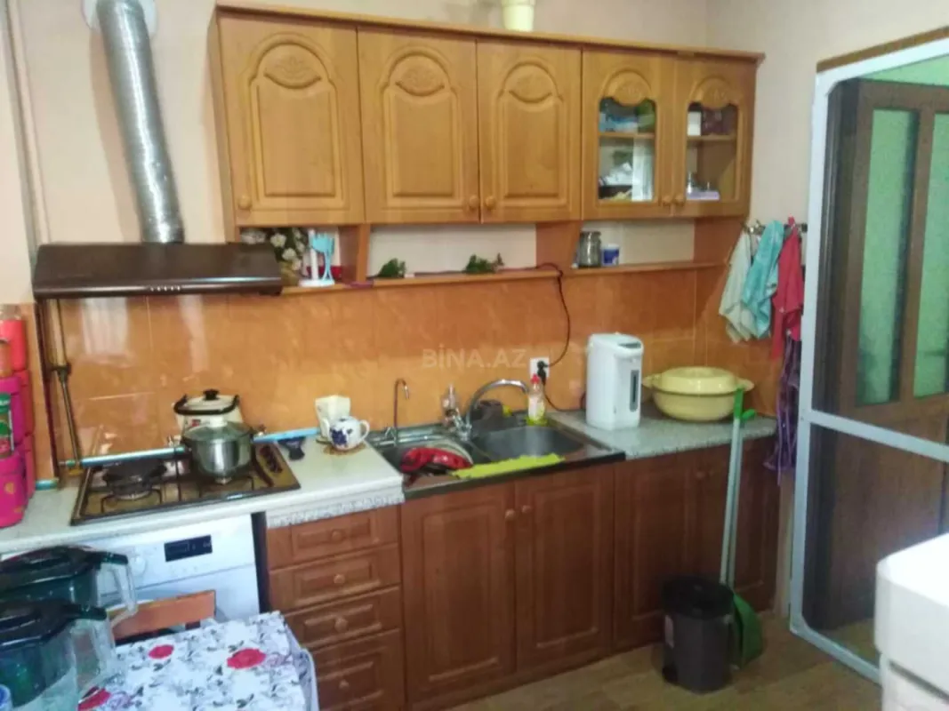 Satılır 2 otaqlı həyət evi 70 m²