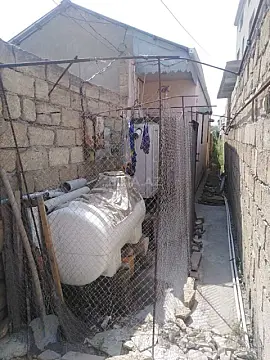 Satılır 2 otaqlı həyət evi 70 m²