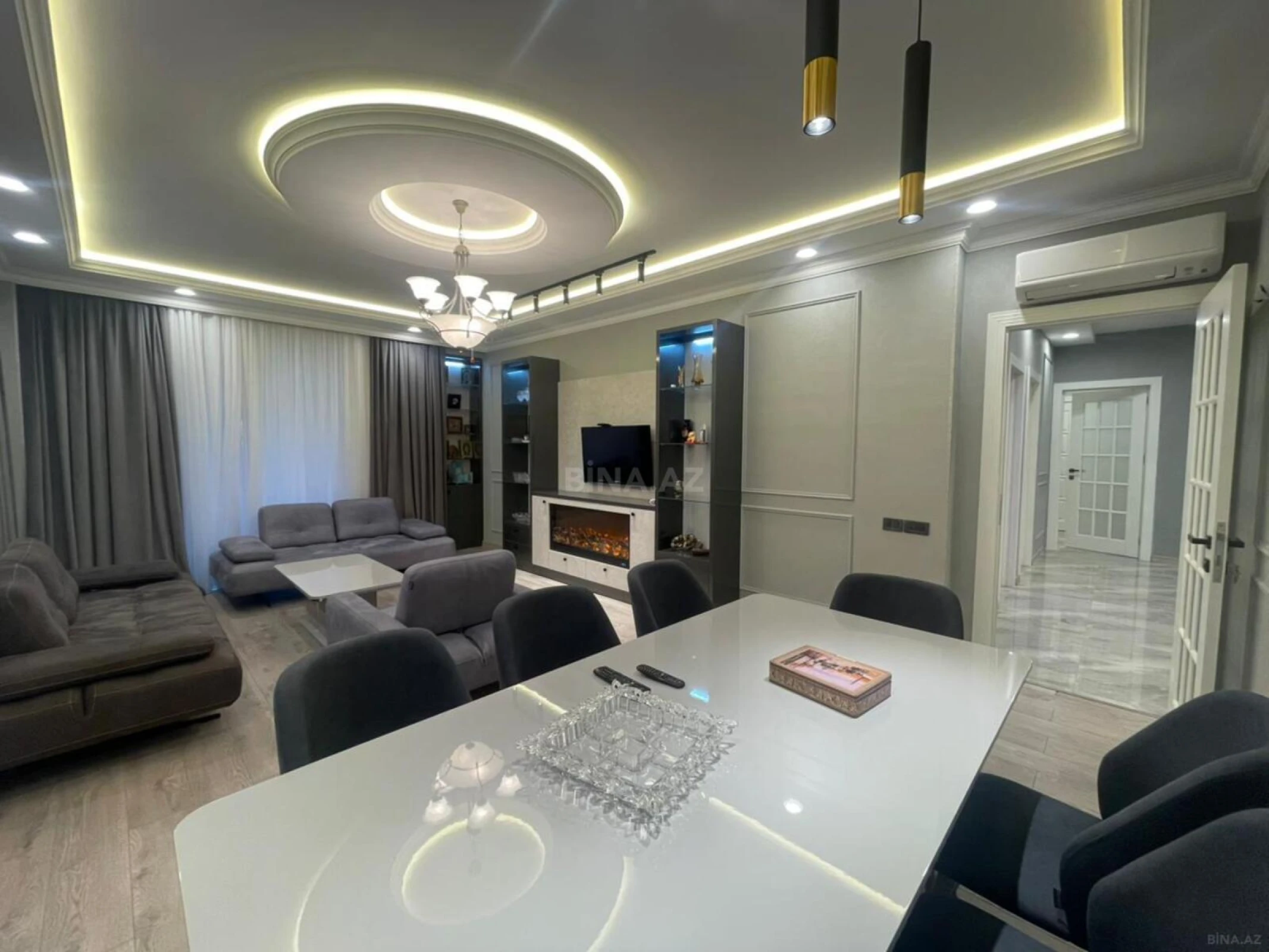 Satılır 4 otaqlı mənzil 179 m²