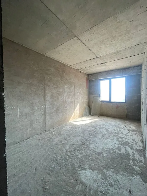 Satılır 3 otaqlı mənzil 113 m²