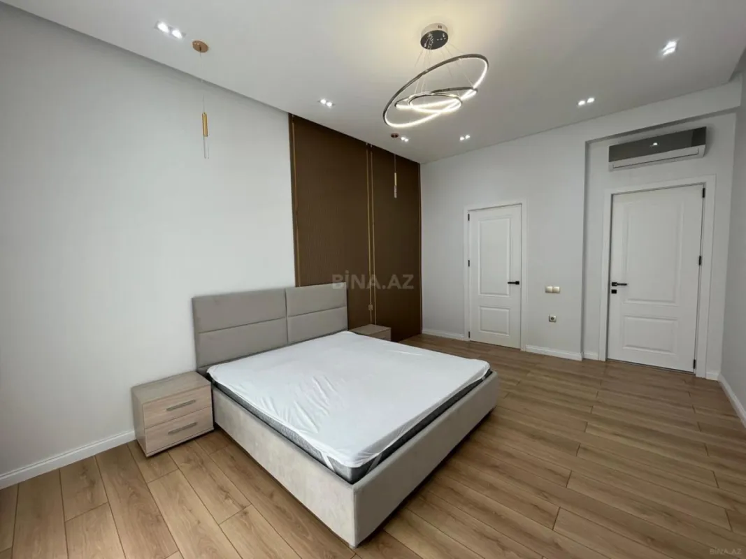 Kirayə verilir 3 otaqlı mənzil 136 m²