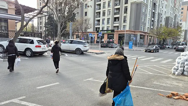 Satılır obyekt 61 m²