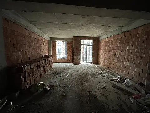 Satılır 2 otaqlı mənzil 48 m²