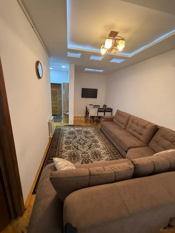 Satılır 2 otaqlı mənzil 53 m²