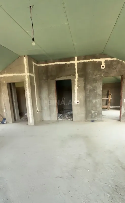 Satılır 6 otaqlı həyət evi 360 m²